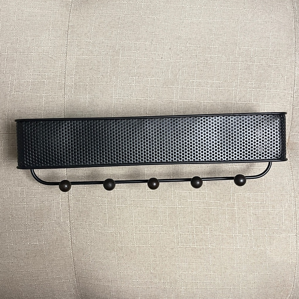 {{umbra}} Estique Entryway Wall Organizer - Picture 5 of 6